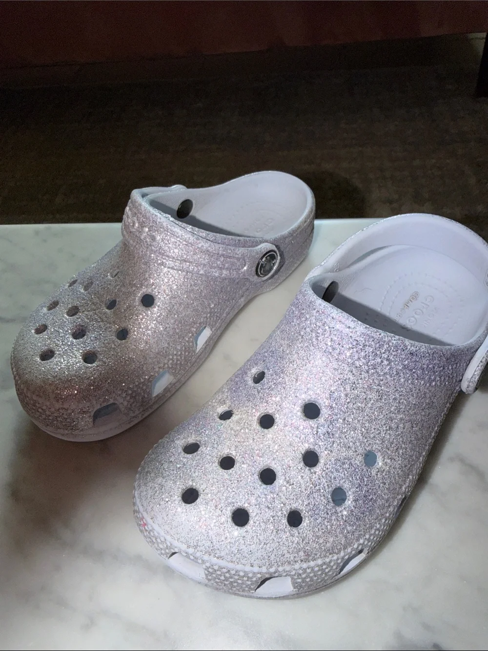 CROCS Kids Glitter Clog in Iridescent Silver size 12